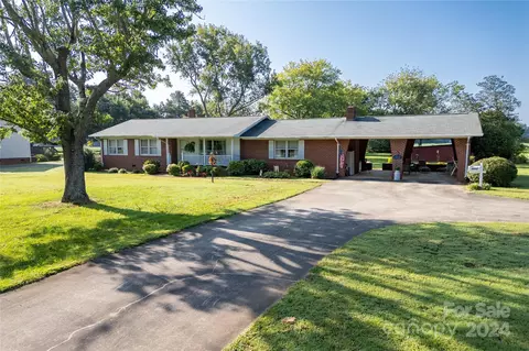5911 Mooresville Rd, Salisbury, NC 28147