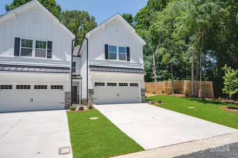 19769 Feriba Pl, Cornelius, NC 28031