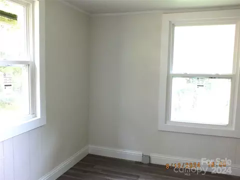 Bedroom - 705 Taylor St, Lancaster, SC 29720 photo 5 of 6