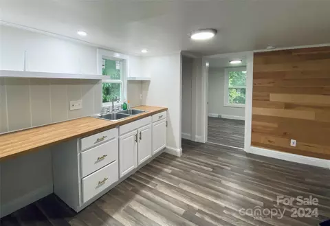 Other - 705 Taylor St, Lancaster, SC 29720 photo 3 of 9