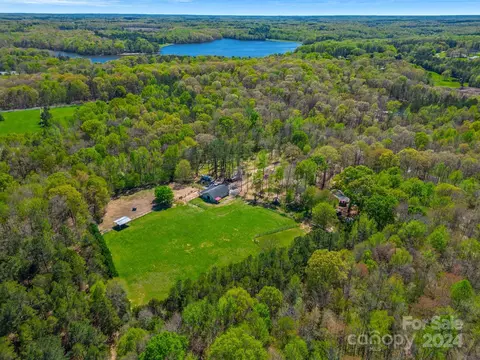 6909 Lake Brook Trl, Waxhaw, NC 28173