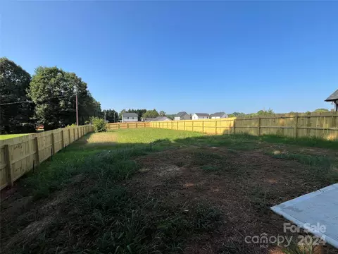 Exterior - 798 2nd Se St SE, Conover, NC 28613 photo 3 of 3