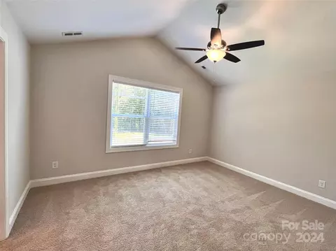Bedroom - 798 2nd Se St SE, Conover, NC 28613 photo 2 of 4
