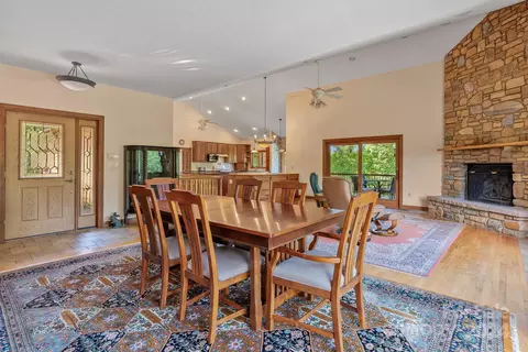 101 Booter Rd, Fairview, NC 28730 photo 5