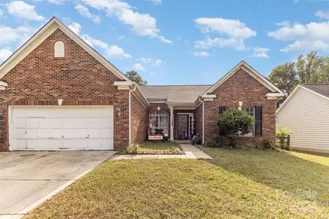 9419 Melanie Thompson Dr, Charlotte, NC 28213