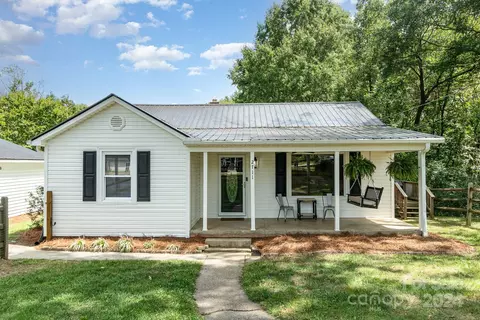 2711 Lyla Ave, Concord, NC 28027