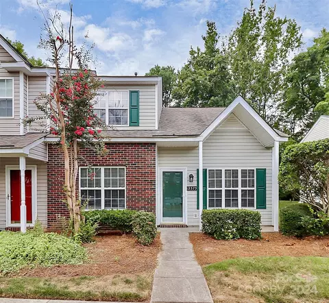 12575 Bluestem Ln, Charlotte, NC 28277