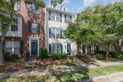 11908 Chelton Ridge Ln, Charlotte, NC 28277