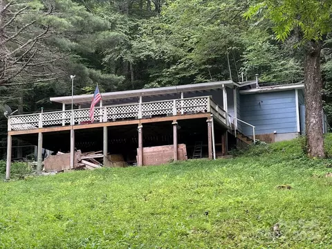 176 This A Way Dr, Cullowhee, NC 28723