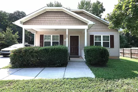 114 Leonard St, Mooresville, NC 28115