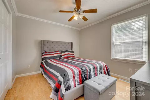 130 3rd Nw Ave NW, Conover, NC 28613 photo 5