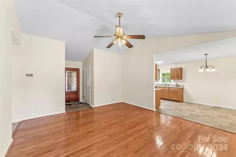 Living - 1876 Summerfield Cir, Conover, NC 28613 photo 4 of 4