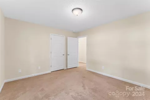 Bedroom - 1876 Summerfield Cir, Conover, NC 28613 photo 2 of 4