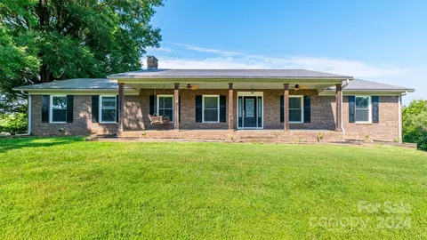 357 Josey Rd, Statesville, NC 28625