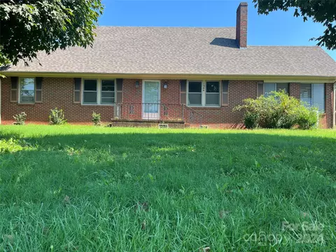 1306 Us Highway 64 Hwy, Mocksville, NC 27028