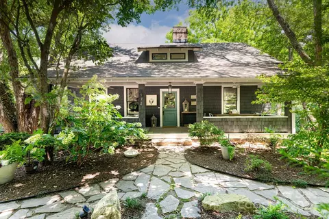 172 Brevard Rd, Asheville, NC 28806
