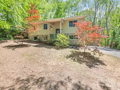 112 Charland Forest Rd, Asheville, NC 28803