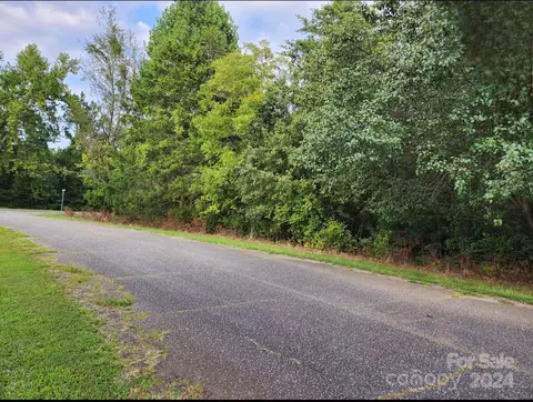 Diamond Drive, Ellenboro, NC 28040