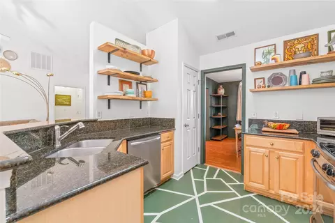 Kitchen - 2804 Arrowhead Ct, Monroe, NC 28110 photo 2 of 3
