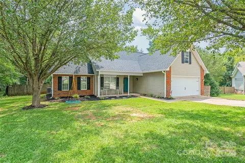 2804 Arrowhead Ct, Monroe, NC 28110