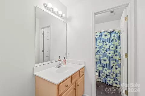 Bath - 2804 Arrowhead Ct, Monroe, NC 28110 photo 1 of 1