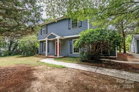 11322 Harrowfield Rd, Charlotte, NC 28226
