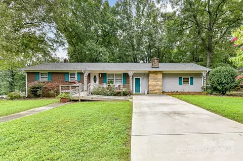 201 Dianne St, Wingate, NC 28174