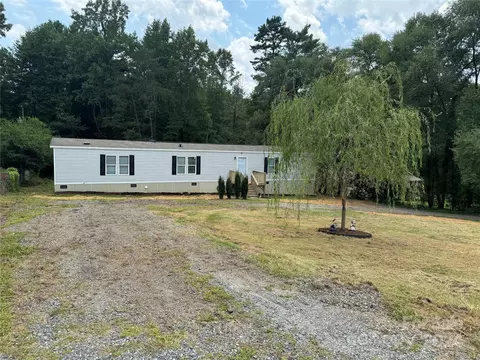 2887 Sycamore Ct, Granite Falls, NC 28630