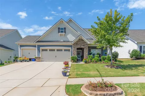 132 Jana Dr, Statesville, NC 28677