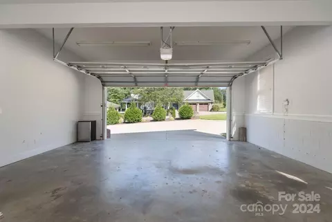 2388 Lake Rd, Ridgeway, SC 29130 photo 24