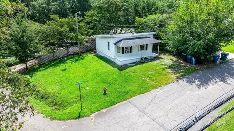 296 Broadway St, Forest City, NC 28043
