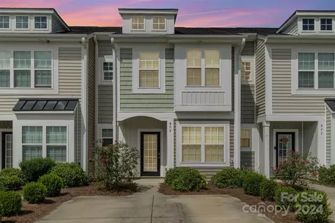 375 Halton Crossing Dr, Concord, NC 28027