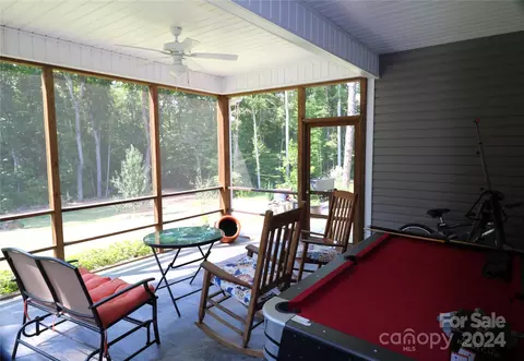 Exterior - 171 Windstone Dr, Troutman, NC 28166 photo 3 of 6