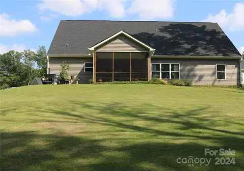 Exterior - 171 Windstone Dr, Troutman, NC 28166 photo 1 of 6