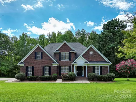 9949 Harrisburg Rd, Fort Mill, SC 29707
