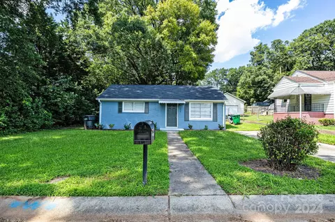 1038 Carter Ave, Charlotte, NC 28206