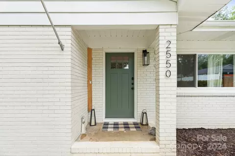 Exterior - 2550 Scott St, Kannapolis, NC 28083 photo 2 of 4
