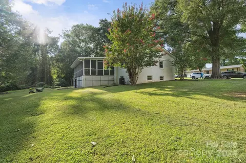Exterior - 2550 Scott St, Kannapolis, NC 28083 photo 1 of 4