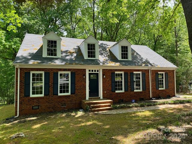 Mecklenburg County, NC Homes with 4 Beds For Sale - Movoto - Houses For Rent In Mecklenburg County Nc