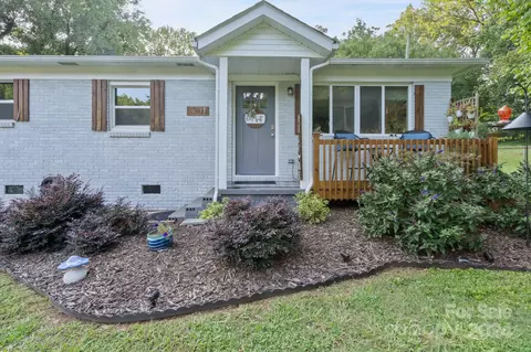 301 6th Se St SE, Belmont, NC 28012