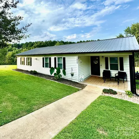 1808 Rhyne Rd, Dallas, NC 28034