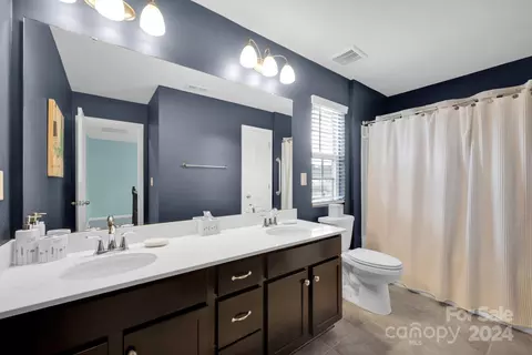 Bath - 12834 Robert Walker Dr, Davidson, NC 28036 photo 1 of 1