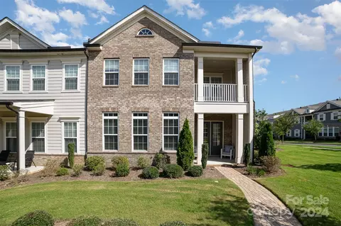 15005 Clear Sky Ln, Charlotte, NC 28277