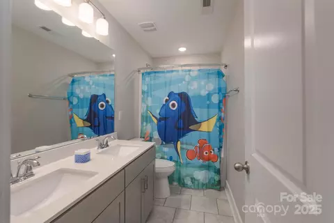 Bath - 1180 Weir Ct, Fort Mill, SC 29708 photo 3 of 3
