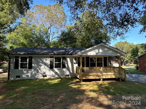 236 Barron Park, York, SC 29745