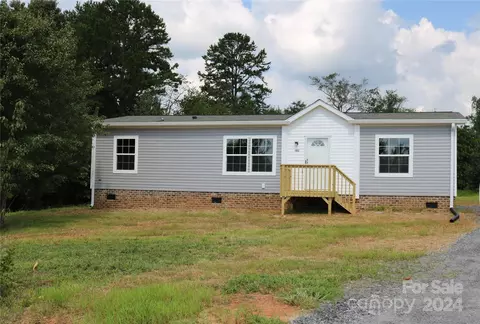 102 S Field 13 Ct #13, Lawndale, NC 28090