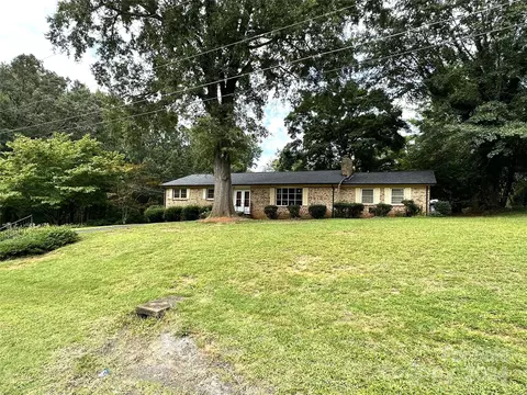 822 Waters St, Shelby, NC 28152