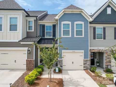 346 Embers Ln, Clover, SC 29710