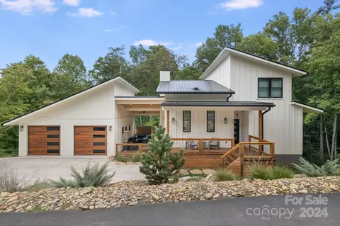 56 Creek Run Rd, Candler, NC 28715