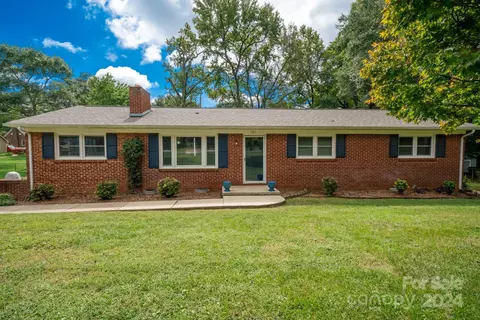 101 Horsley Ave, Belmont, NC 28012